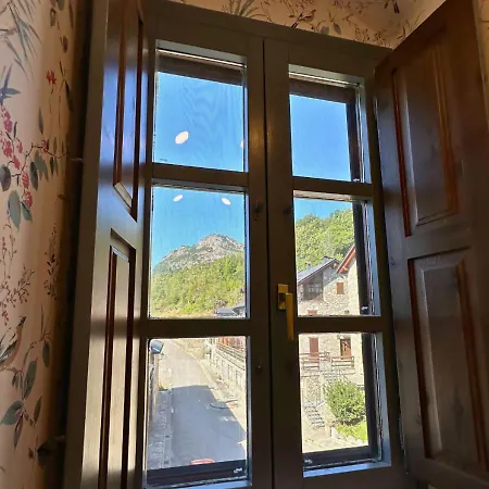 Διαμέρισμα Caldares Exclusivo Atico En El Pueyo De Jaca Panticosa