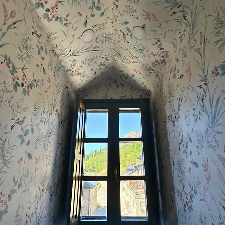 Caldares Exclusivo Atico En El Pueyo De Jaca Διαμέρισμα