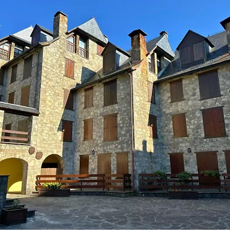 Caldares Exclusivo Atico En El Pueyo De Jaca * Panticosa