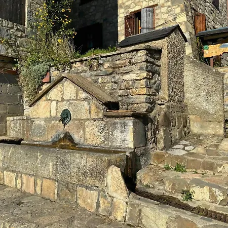 Caldares Exclusivo Atico En El Pueyo De Jaca Panticosa