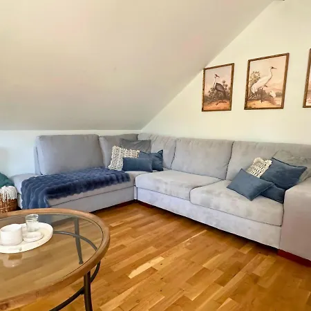 Caldares Exclusivo Atico En El Pueyo De Jaca *