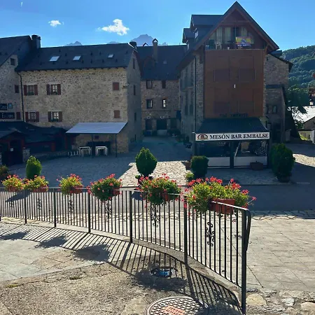 Caldares Exclusivo Atico En El Pueyo De Jaca Διαμέρισμα Panticosa